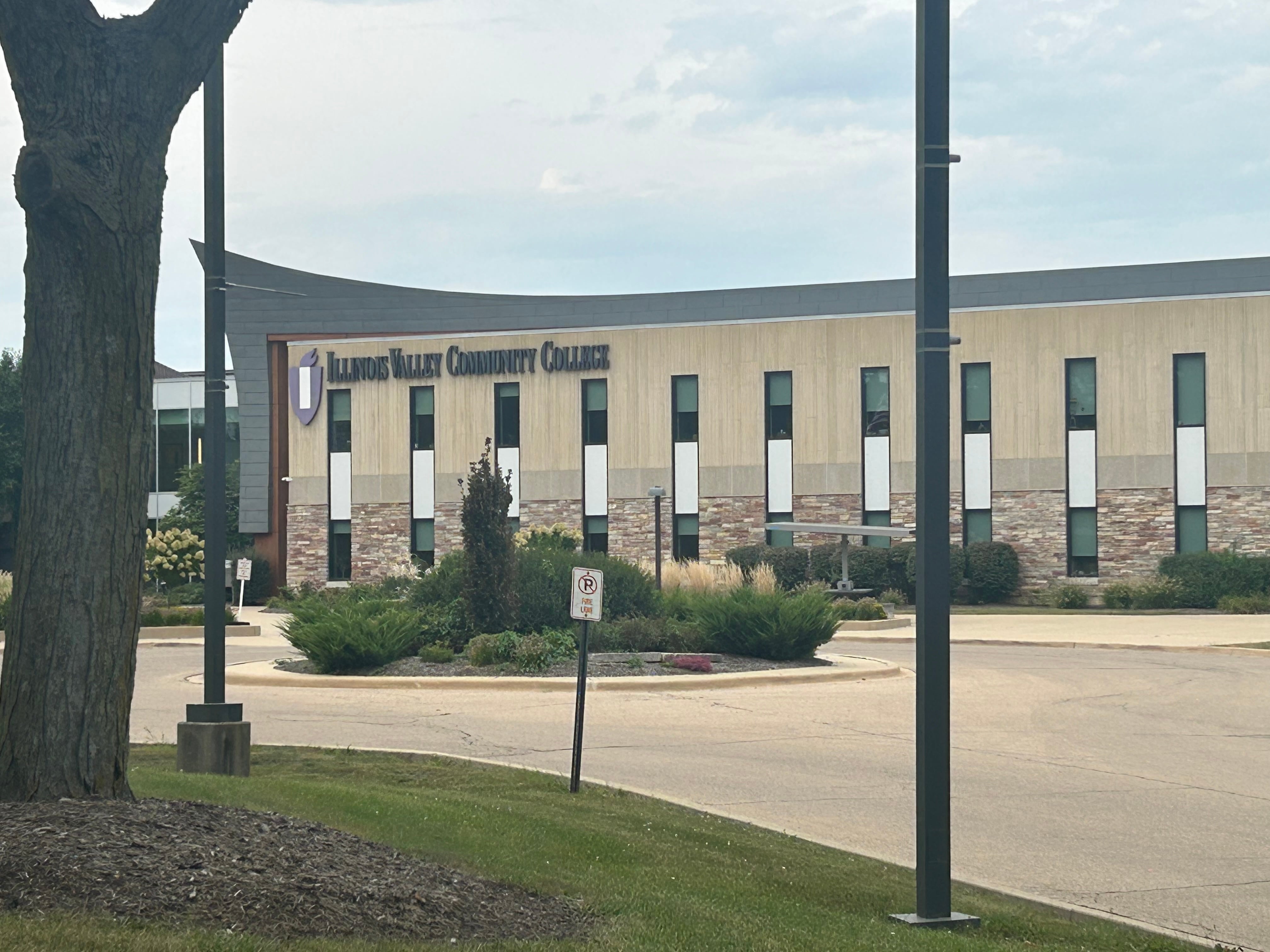 IVCC campuses closed Tuesday for Election Day — Palatine Schools news