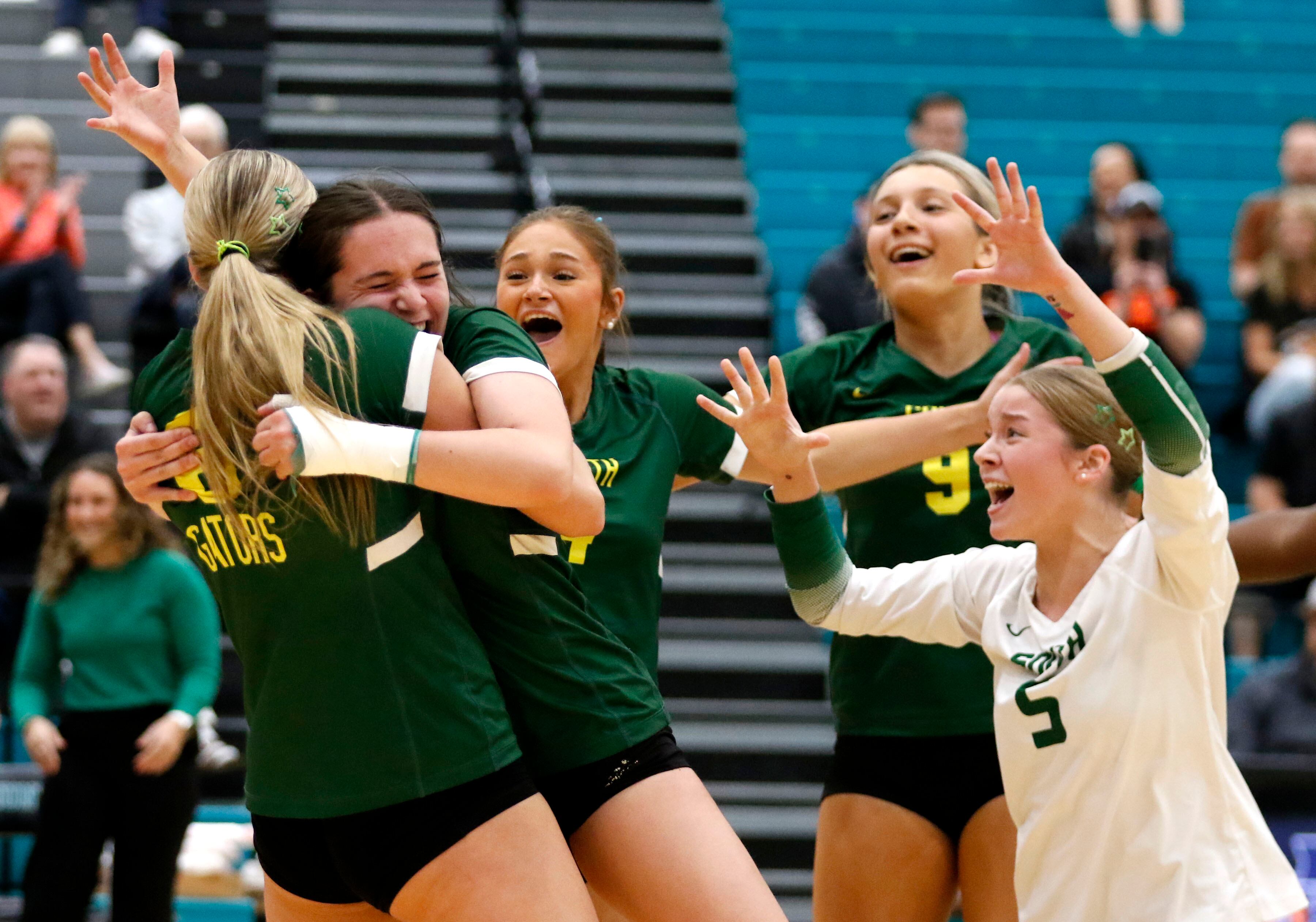 Crystal Lake South beats Crystal Lake Central a third time, captures regional title — Palatine Sports news